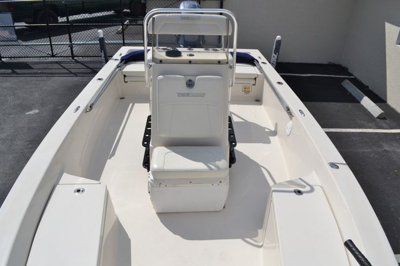 Thumbnail 14 for Used 2011 Pathfinder 2200 TRS Bay Boat boat for sale in Vero Beach, FL