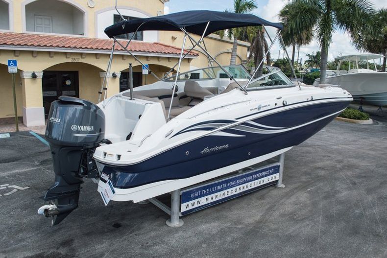 Image 12 for 2014 Hurricane SunDeck SD 2400 OB in West Palm Beach, FL