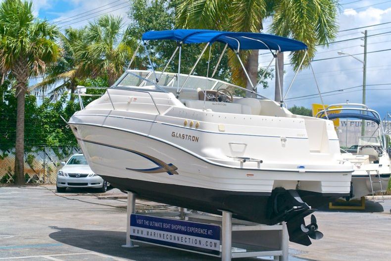 Thumbnail 6 for Used 2005 Glastron GS 249 Sport Cruiser boat for sale in West Palm Beach, FL