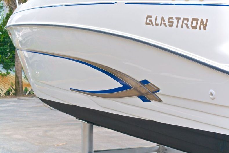 Thumbnail 13 for Used 2005 Glastron GS 249 Sport Cruiser boat for sale in West Palm Beach, FL