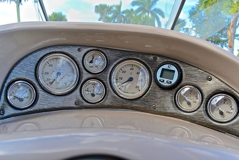 Thumbnail 32 for Used 2005 Glastron GS 249 Sport Cruiser boat for sale in West Palm Beach, FL