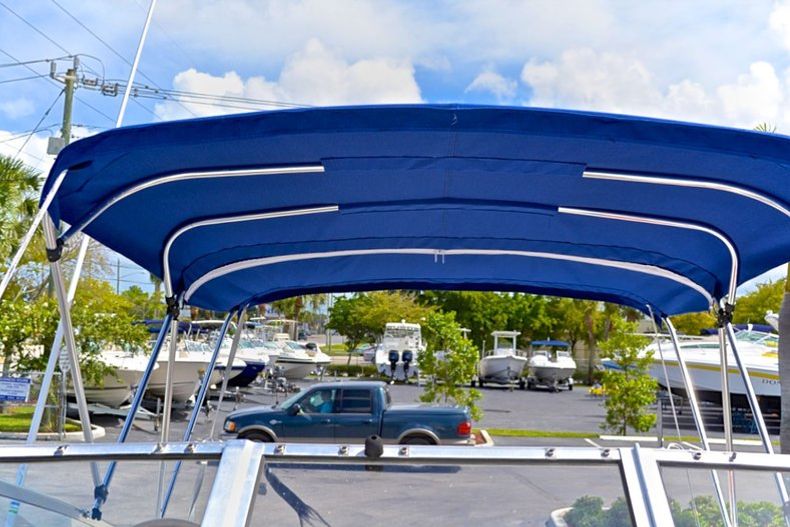 Thumbnail 40 for Used 2005 Glastron GS 249 Sport Cruiser boat for sale in West Palm Beach, FL