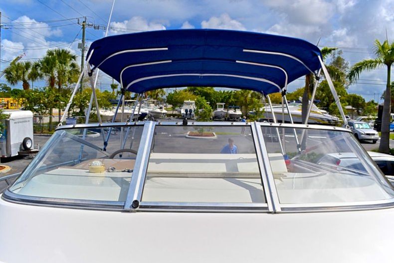 Thumbnail 41 for Used 2005 Glastron GS 249 Sport Cruiser boat for sale in West Palm Beach, FL