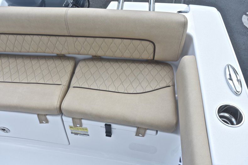 Thumbnail 16 for New 2019 Sportsman Heritage 211 Center Console boat for sale in West Palm Beach, FL