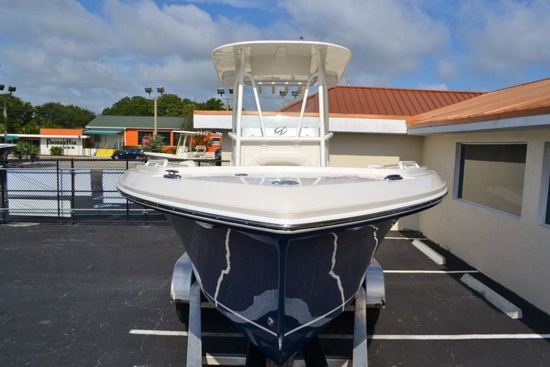 Thumbnail 3 for New 2015 Sailfish 240 CC Center Console boat for sale in West Palm Beach, FL