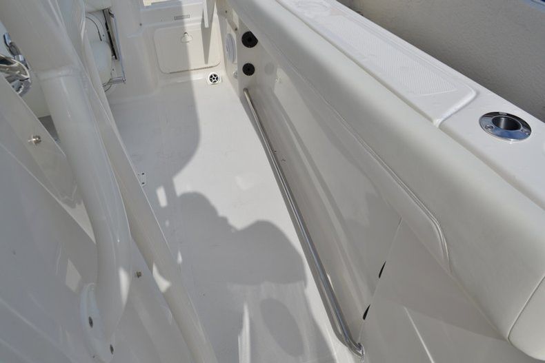 Thumbnail 28 for New 2015 Sailfish 240 CC Center Console boat for sale in West Palm Beach, FL