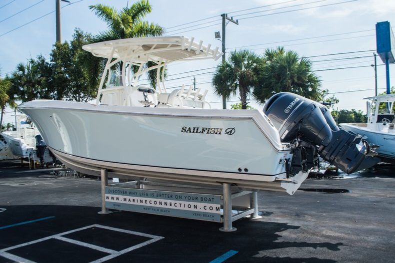 Thumbnail 6 for New 2016 Sailfish 270 CC Center Console boat for sale in West Palm Beach, FL