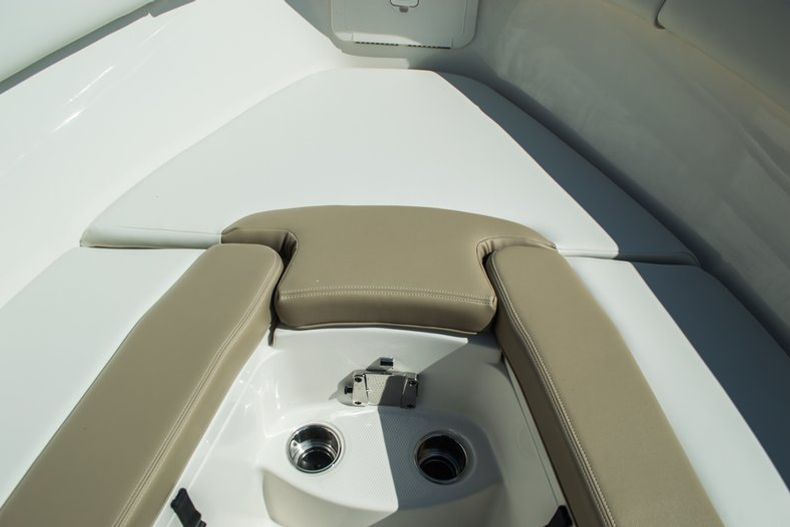 Thumbnail 14 for New 2016 Sailfish 270 CC Center Console boat for sale in West Palm Beach, FL