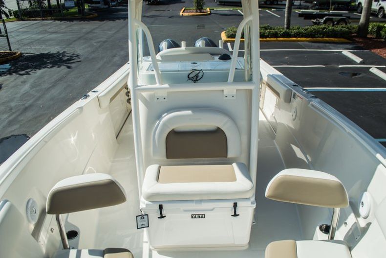 Thumbnail 20 for New 2016 Sailfish 270 CC Center Console boat for sale in West Palm Beach, FL