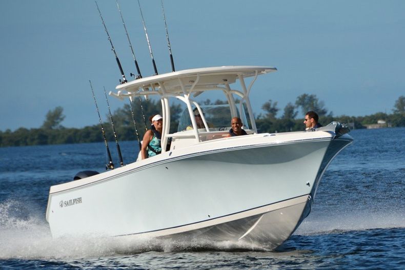 Thumbnail 44 for New 2015 Sailfish 270 CC Center Console boat for sale in Miami, FL