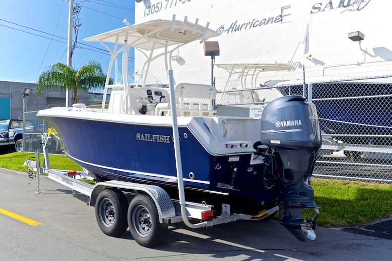 Thumbnail 1 for New 2015 Sailfish 220 CC Center Console boat for sale in Miami, FL