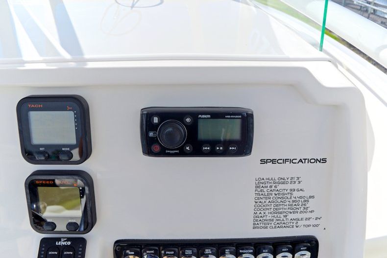 Thumbnail 43 for New 2015 Sailfish 220 CC Center Console boat for sale in Miami, FL