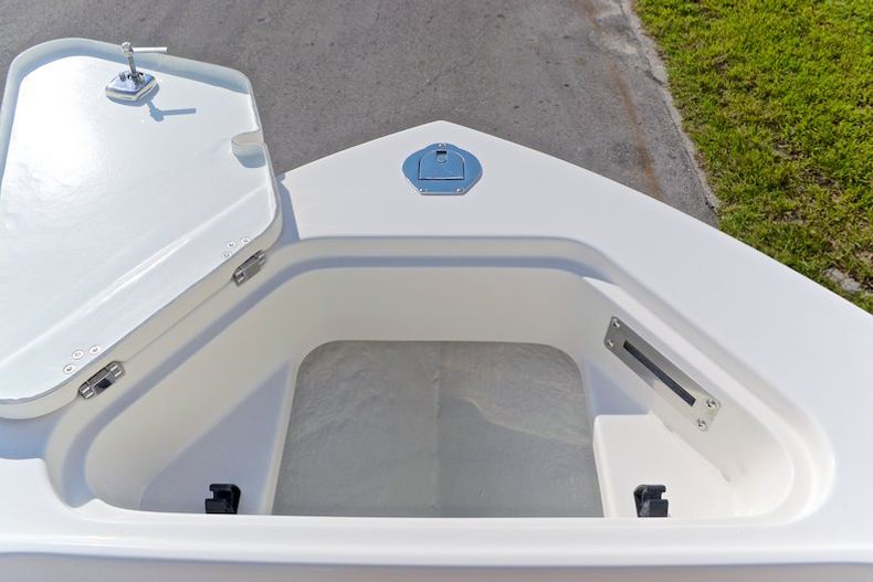 Thumbnail 54 for New 2015 Sailfish 220 CC Center Console boat for sale in Miami, FL