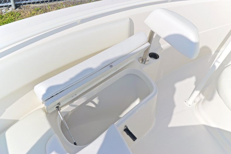 Thumbnail 65 for New 2015 Sailfish 220 CC Center Console boat for sale in Miami, FL