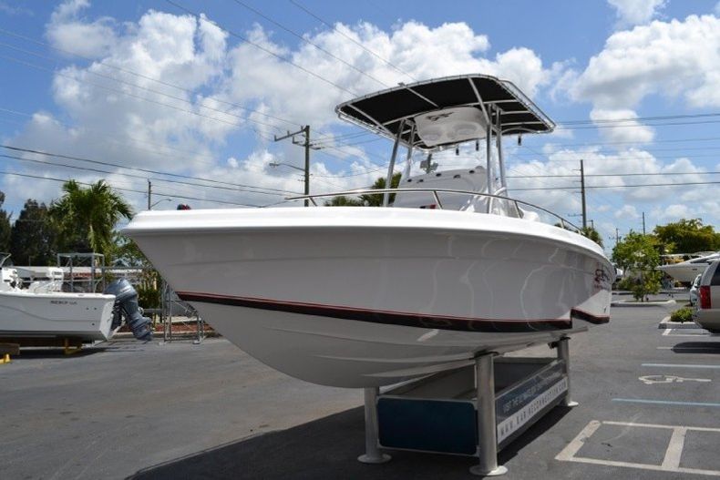 Thumbnail 6 for Used 2012 Glasstream 242 CCX Center Console boat for sale in West Palm Beach, FL