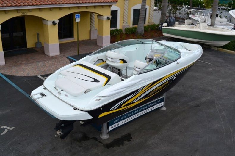 Thumbnail 80 for Used 2006 Baja 242 Islander boat for sale in West Palm Beach, FL