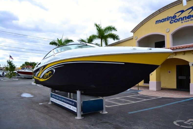 Thumbnail 2 for Used 2006 Baja 242 Islander boat for sale in West Palm Beach, FL