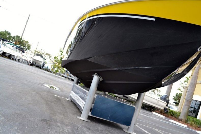 Thumbnail 3 for Used 2006 Baja 242 Islander boat for sale in West Palm Beach, FL