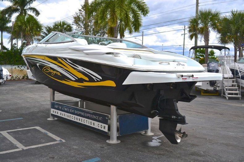 Thumbnail 8 for Used 2006 Baja 242 Islander boat for sale in West Palm Beach, FL