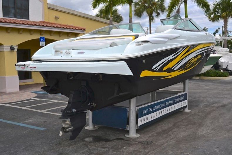 Thumbnail 10 for Used 2006 Baja 242 Islander boat for sale in West Palm Beach, FL