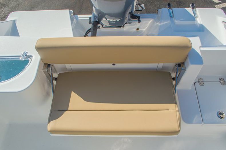 Thumbnail 23 for New 2016 Sportsman Open 212 Center Console boat for sale in West Palm Beach, FL