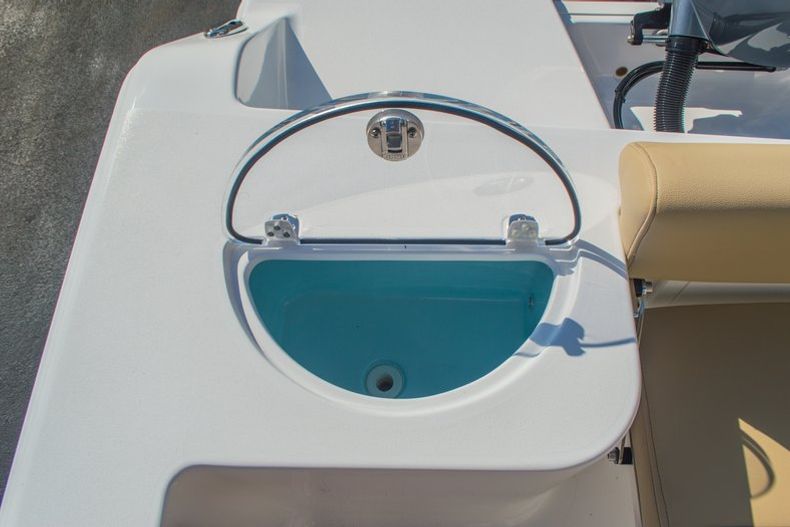 Thumbnail 25 for New 2016 Sportsman Open 212 Center Console boat for sale in West Palm Beach, FL