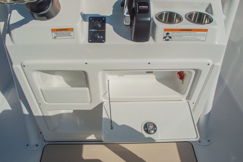Thumbnail 36 for New 2016 Sportsman Open 212 Center Console boat for sale in West Palm Beach, FL