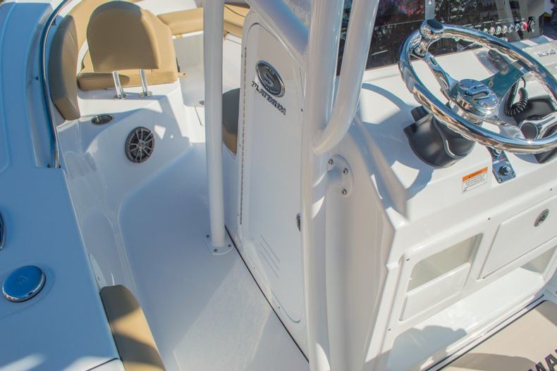 Thumbnail 39 for New 2016 Sportsman Open 212 Center Console boat for sale in West Palm Beach, FL