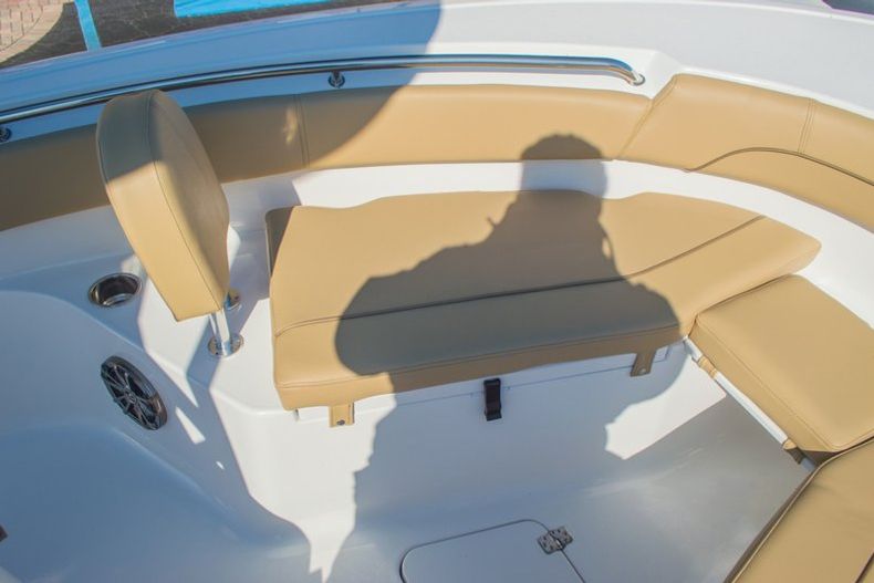 Thumbnail 43 for New 2016 Sportsman Open 212 Center Console boat for sale in West Palm Beach, FL
