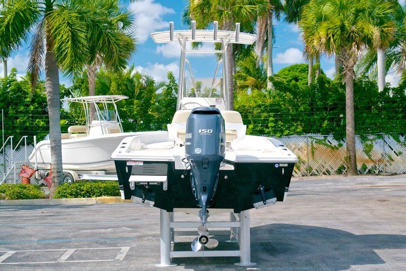 Thumbnail 6 for New 2014 Cobia 21 Bay boat for sale in West Palm Beach, FL