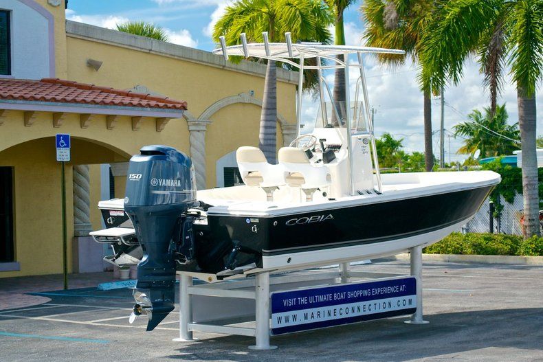 Thumbnail 7 for New 2014 Cobia 21 Bay boat for sale in West Palm Beach, FL