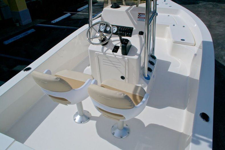 Thumbnail 20 for New 2014 Cobia 21 Bay boat for sale in West Palm Beach, FL