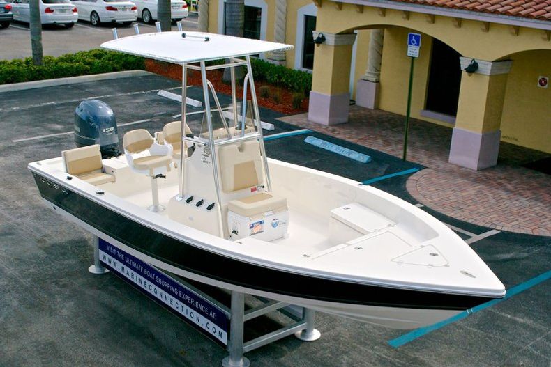 Thumbnail 73 for New 2014 Cobia 21 Bay boat for sale in West Palm Beach, FL