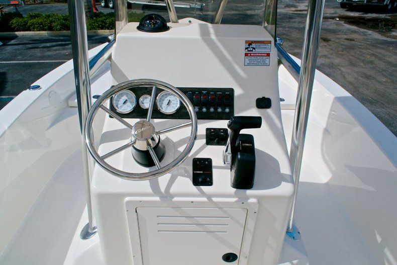 Thumbnail 34 for New 2014 Cobia 21 Bay boat for sale in West Palm Beach, FL