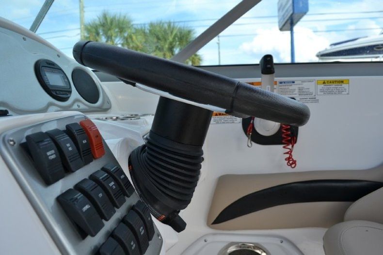 Thumbnail 47 for New 2013 Hurricane SunDeck SD 2200 DC OB boat for sale in West Palm Beach, FL