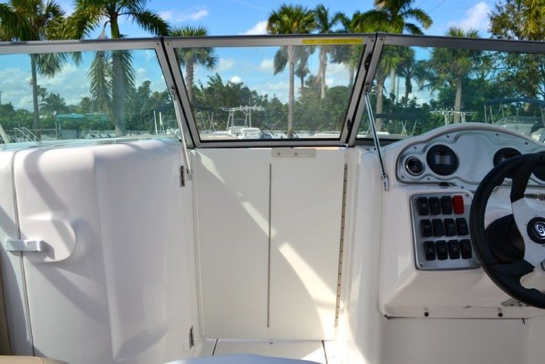 Thumbnail 56 for New 2013 Hurricane SunDeck SD 2200 DC OB boat for sale in West Palm Beach, FL