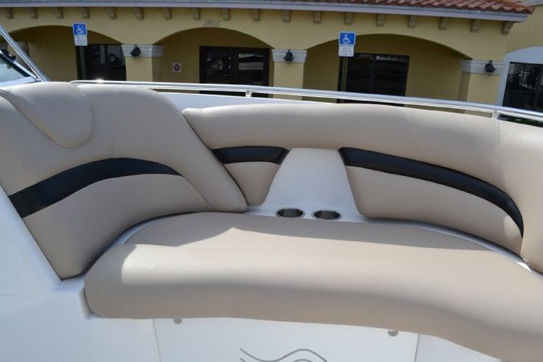 Thumbnail 60 for New 2013 Hurricane SunDeck SD 2200 DC OB boat for sale in West Palm Beach, FL