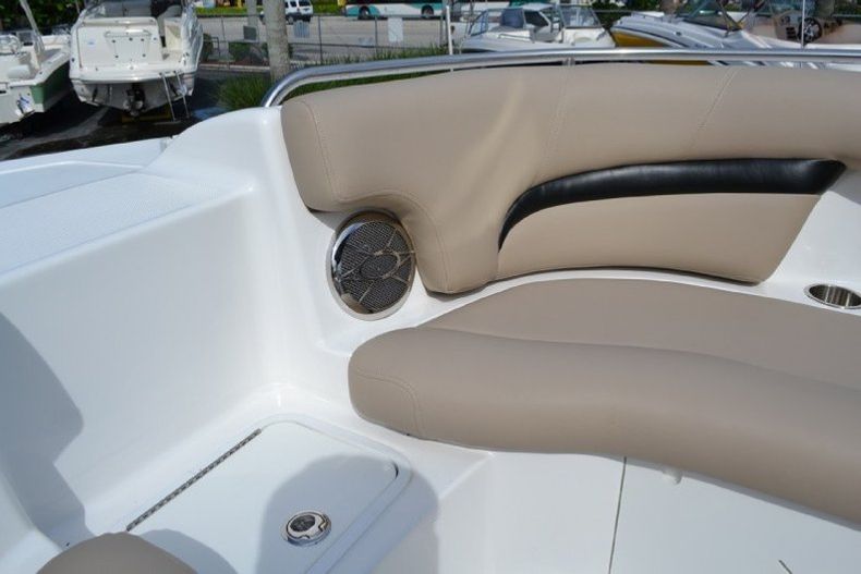 Thumbnail 64 for New 2013 Hurricane SunDeck SD 2200 DC OB boat for sale in West Palm Beach, FL