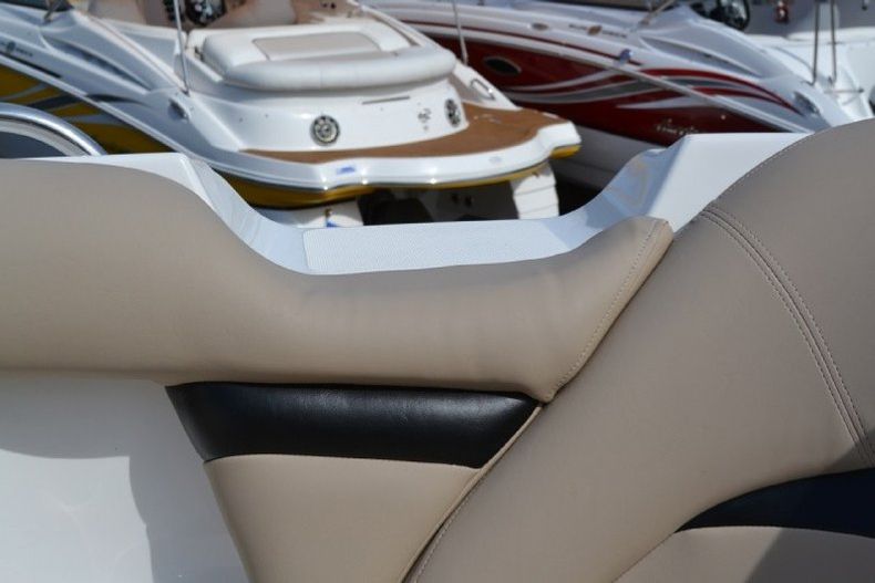 Thumbnail 66 for New 2013 Hurricane SunDeck SD 2200 DC OB boat for sale in West Palm Beach, FL
