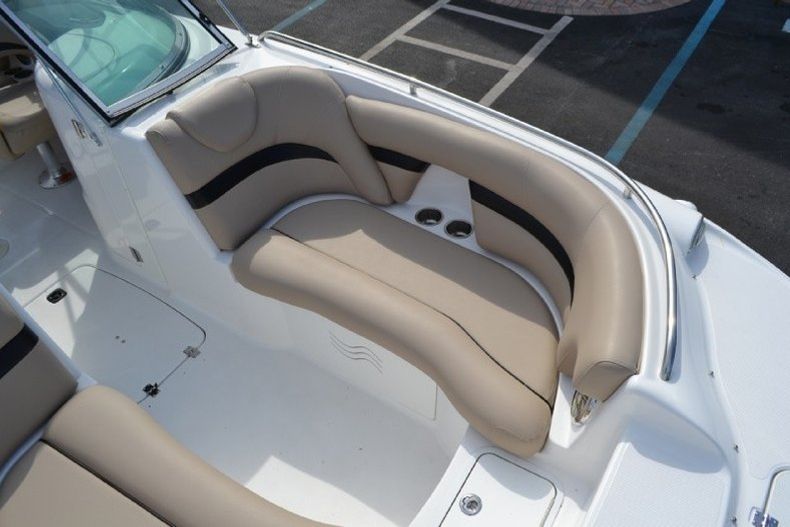 Thumbnail 74 for New 2013 Hurricane SunDeck SD 2200 DC OB boat for sale in West Palm Beach, FL