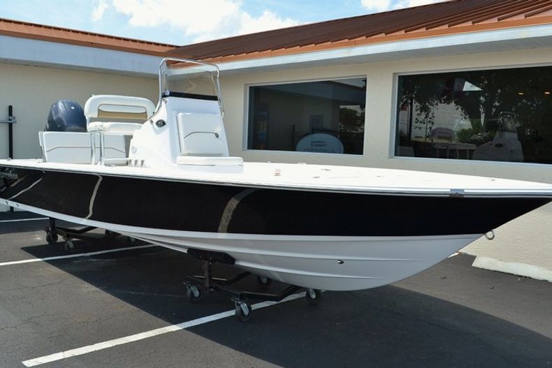 Thumbnail 1 for New 2014 Sportsman Tournament 214 Bay Boat boat for sale in Vero Beach, FL