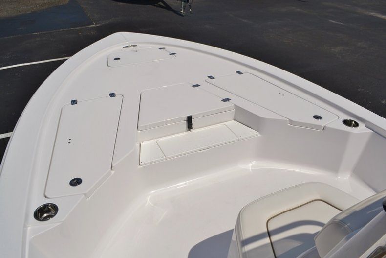 Thumbnail 18 for New 2014 Sportsman Tournament 214 Bay Boat boat for sale in Vero Beach, FL