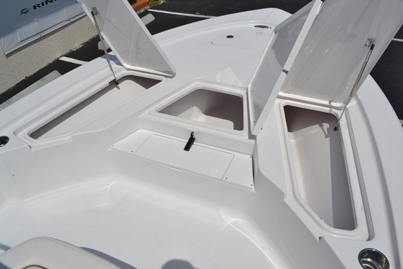 Thumbnail 20 for New 2014 Sportsman Tournament 214 Bay Boat boat for sale in Vero Beach, FL