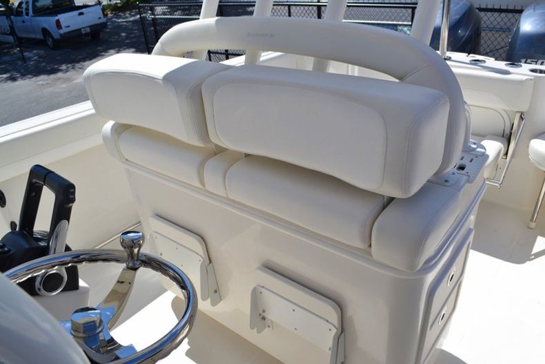 Thumbnail 16 for New 2015 Sailfish 270 CC Center Console boat for sale in West Palm Beach, FL