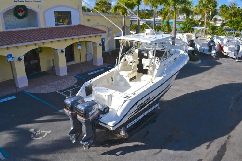 Thumbnail 127 for Used 2002 Hydra-Sports 2600 Walk Around boat for sale in West Palm Beach, FL