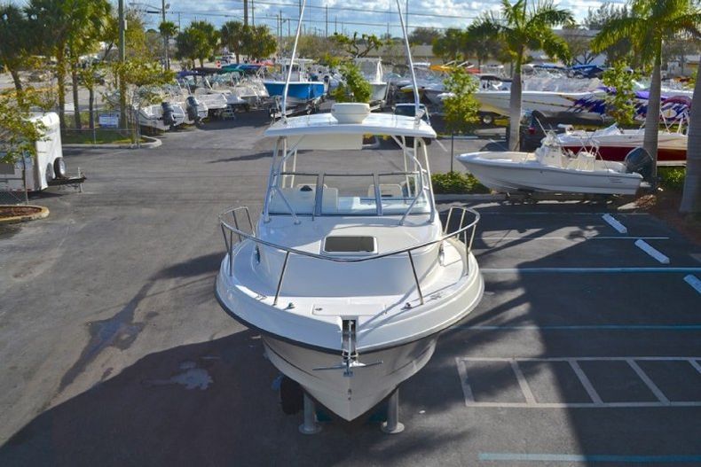 Thumbnail 130 for Used 2002 Hydra-Sports 2600 Walk Around boat for sale in West Palm Beach, FL
