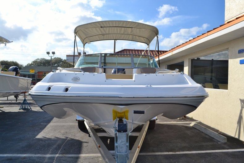 Thumbnail 2 for New 2016 Hurricane SunDeck SD 187 OB boat for sale in West Palm Beach, FL