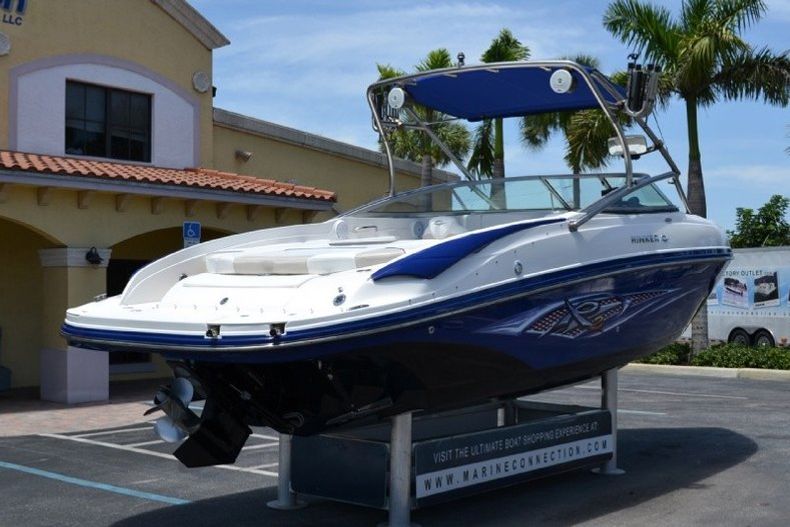 Thumbnail 12 for Used 2008 Rinker 246 Captiva Bowrider boat for sale in West Palm Beach, FL