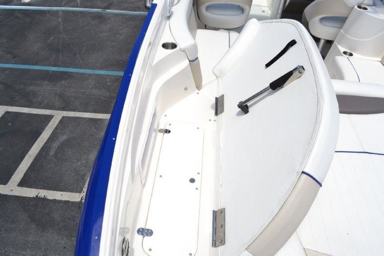 Thumbnail 31 for Used 2008 Rinker 246 Captiva Bowrider boat for sale in West Palm Beach, FL