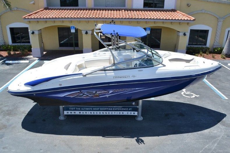 Thumbnail 75 for Used 2008 Rinker 246 Captiva Bowrider boat for sale in West Palm Beach, FL
